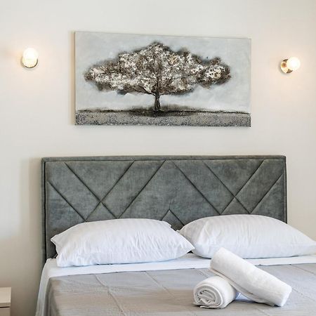 Feather Studio Apartment - Free Private Parking - Self Check-In Дубровник Екстериор снимка