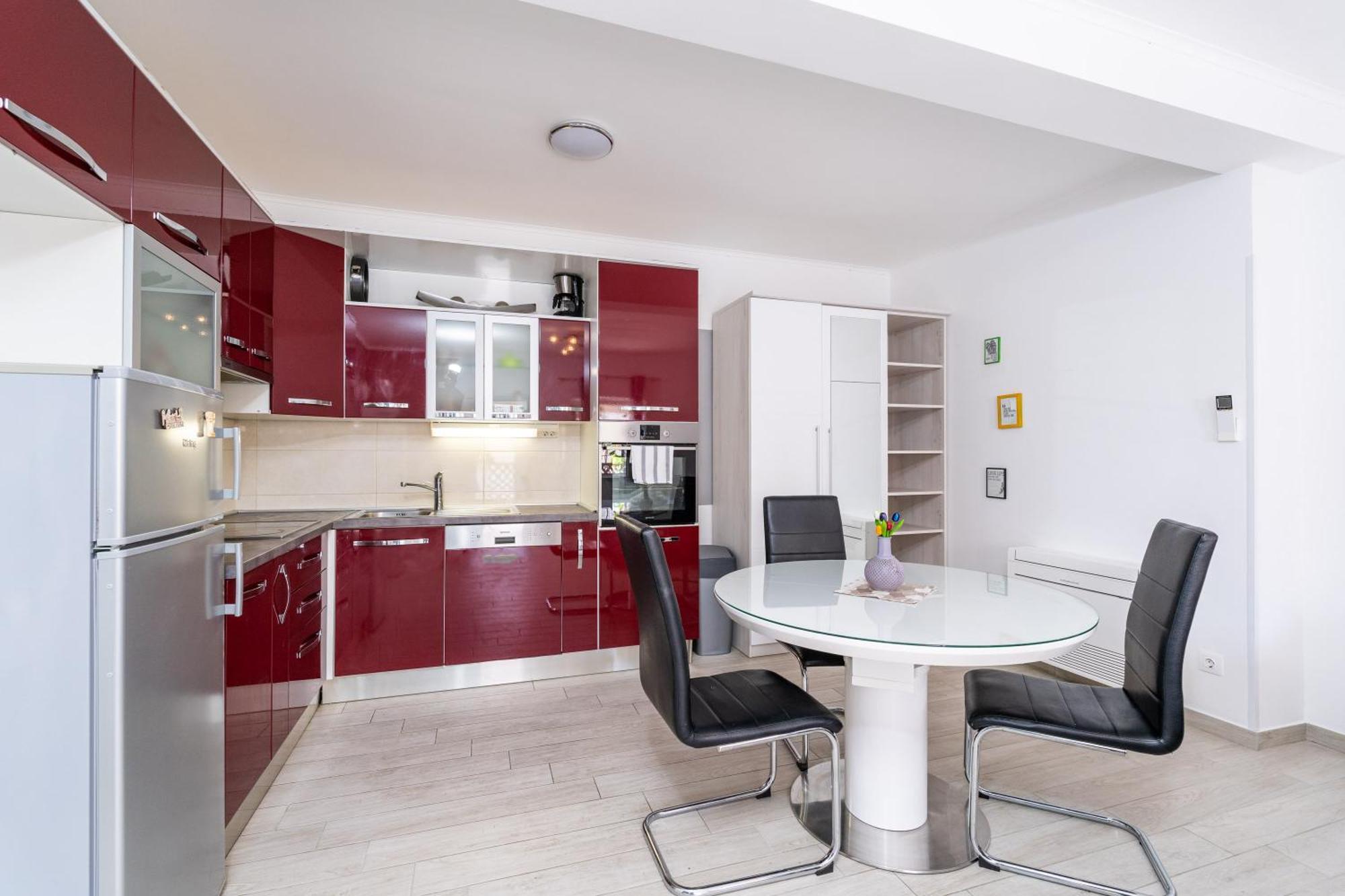 Feather Studio Apartment - Free Private Parking - Self Check-In Дубровник Екстериор снимка